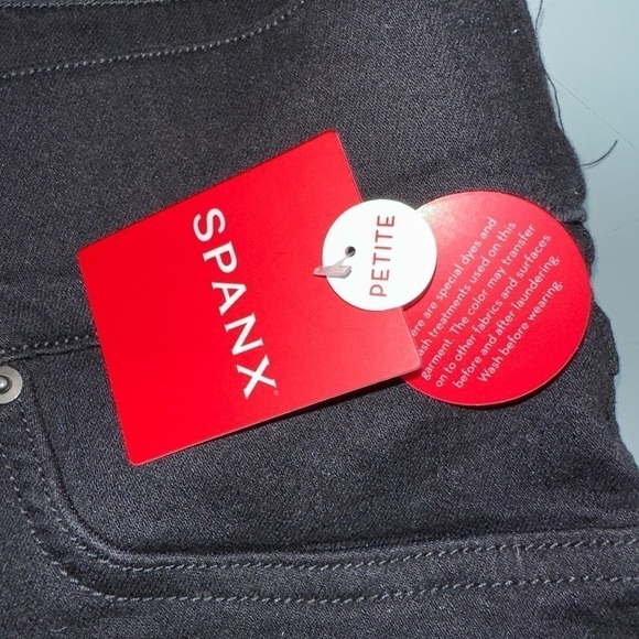 Spanx Plus Size Flare Jeans Black Pull ON Stretch Women's Size 3XL NEW - Picture 8 of 11